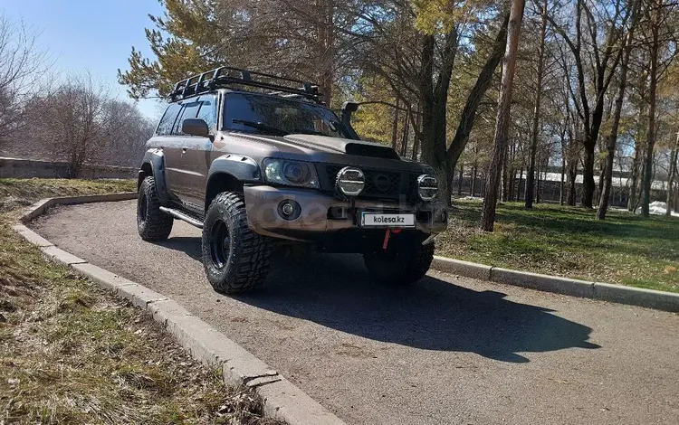 Nissan Patrol 2005 года за 17 500 000 тг. в Алматы