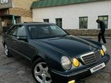 Mercedes-Benz E 320 2001 годаүшін5 300 000 тг. в Тараз – фото 4