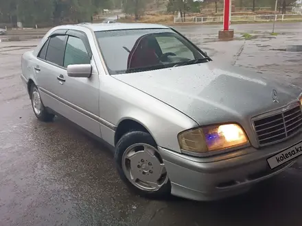 Mercedes-Benz C 200 1995 года за 2 200 000 тг. в Алматы