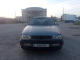 Volkswagen Golf 1993 годаүшін1 000 000 тг. в Тараз