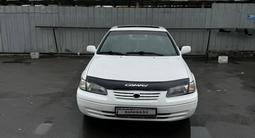 Toyota Camry 1997 года за 3 000 000 тг. в Алматы – фото 4