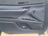 Обшивка двери Camry 70 Europe за 50 000 тг. в Караганда