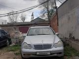 Mercedes-Benz C 240 2000 годаүшін1 300 000 тг. в Актобе