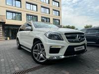 Mercedes-Benz GL 400 2015 года за 22 000 000 тг. в Алматы