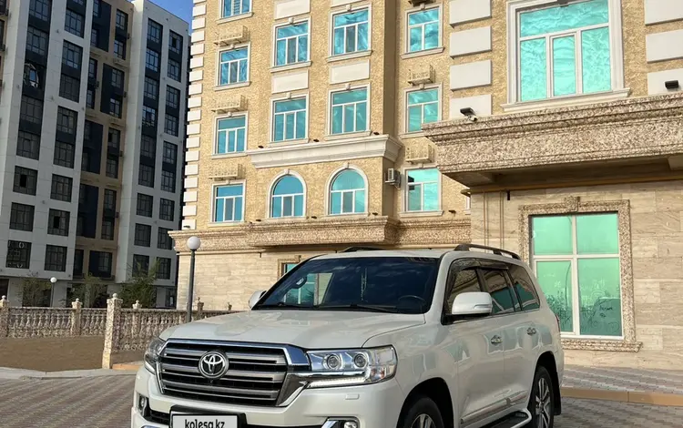 Toyota Land Cruiser 2017 годаүшін34 500 000 тг. в Актау