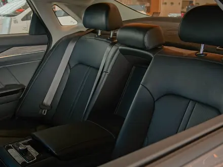 Kia K5 Luxe 2026 года за 14 290 000 тг. в Уральск – фото 18