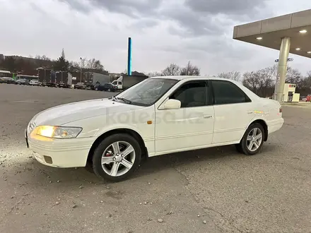 Toyota Camry 1998 года за 3 400 000 тг. в Алматы