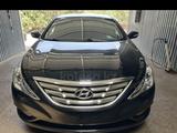 Hyundai Sonata 2011 года за 3 100 000 тг. в Шымкент – фото 2
