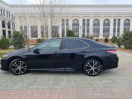 Toyota Camry 2019 года за 8 000 000 тг. в Актау