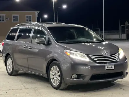 Toyota Sienna 2016 года за 11 000 000 тг. в Актау