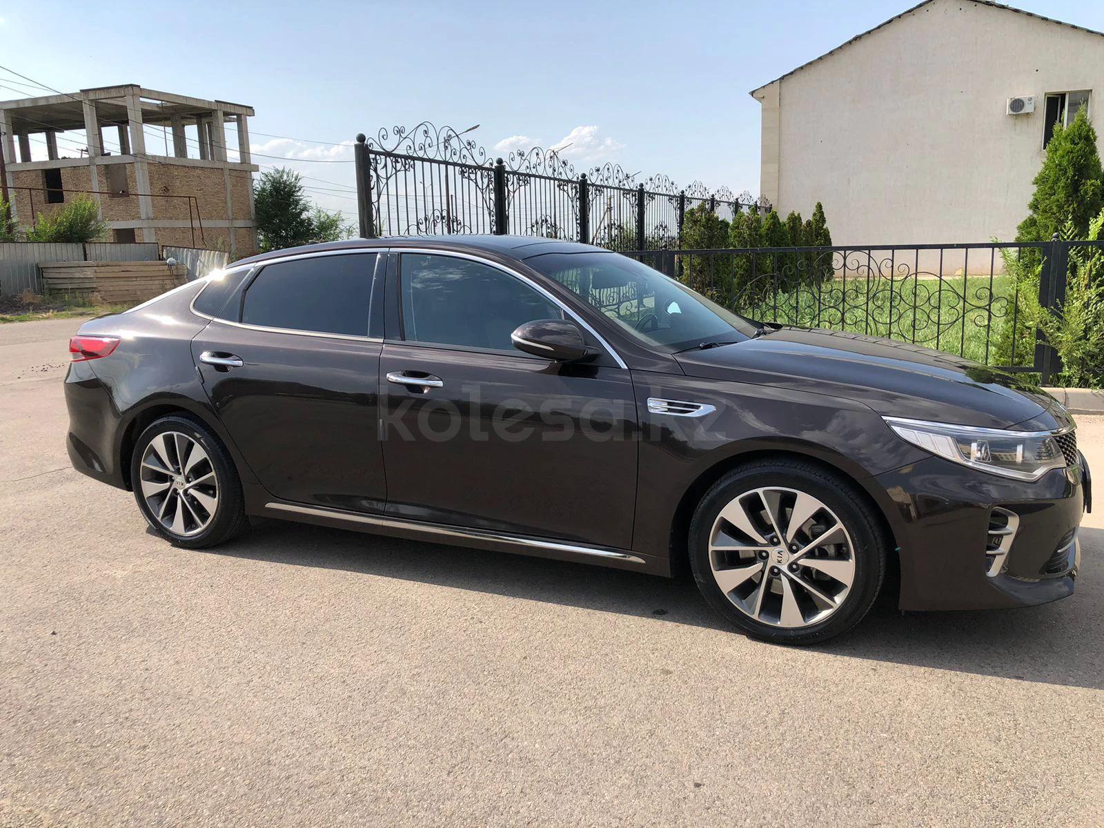 Kia K5 2015 г.