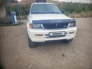 Mitsubishi Montero Sport
