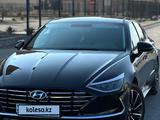 Hyundai Sonata 2022 года за 15 300 000 тг. в Актау