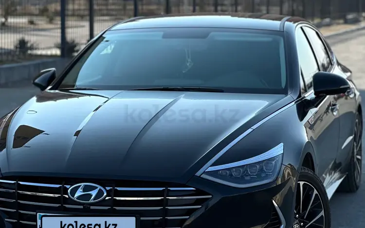 Hyundai Sonata 2022 года за 15 300 000 тг. в Актау