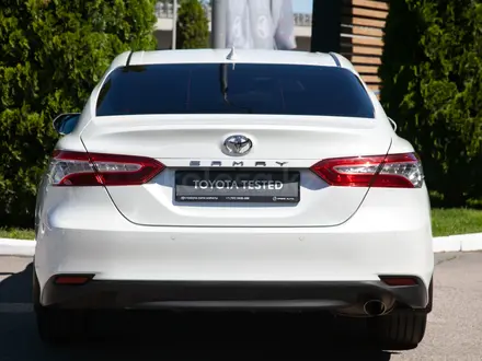 Toyota Camry 2021 года за 15 790 000 тг. в Алматы – фото 5