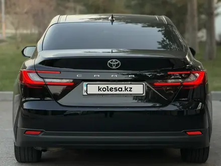 Toyota Camry 2025 года за 23 300 000 тг. в Алматы – фото 15