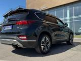 Hyundai Santa Fe Exclusive 2019 годаүшін10 790 000 тг. в Усть-Каменогорск – фото 3