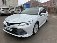 Toyota Camry 2019 года за 14 900 000 тг. в Кызылорда