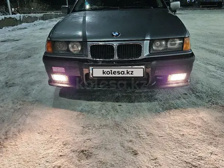 BMW 325 1994 года за 2 200 000 тг. в Талдыкорган – фото 9