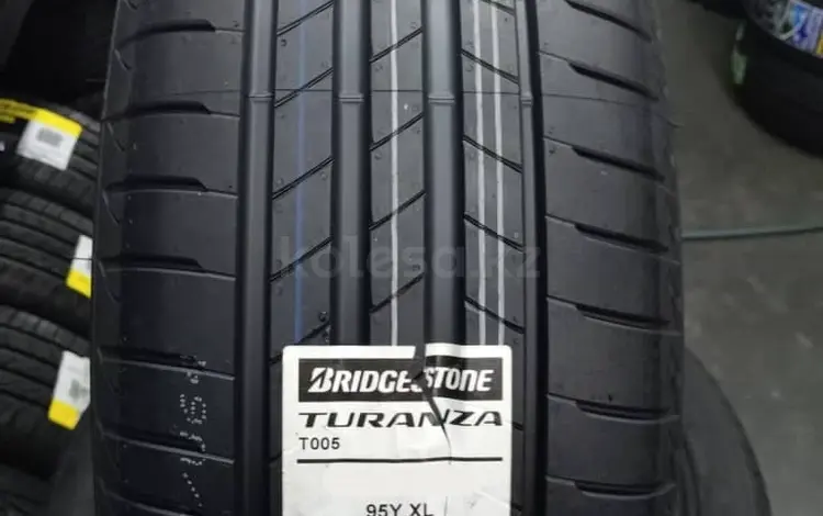 245-40-18 перед, зад 265-35-18 Bridgestone Turanza t005 за 75 000 тг. в Алматы