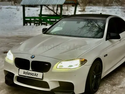 BMW 550 2014 года за 18 000 000 тг. в Алматы – фото 12