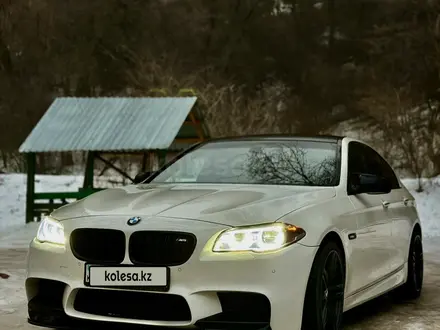 BMW 550 2014 года за 18 000 000 тг. в Алматы – фото 14