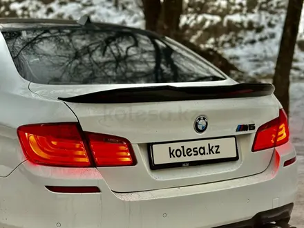 BMW 550 2014 года за 18 000 000 тг. в Алматы – фото 18
