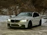 BMW 550 2014 годаүшін18 000 000 тг. в Алматы – фото 2