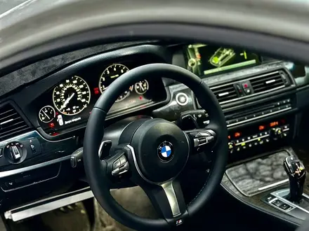 BMW 550 2014 года за 18 000 000 тг. в Алматы – фото 21