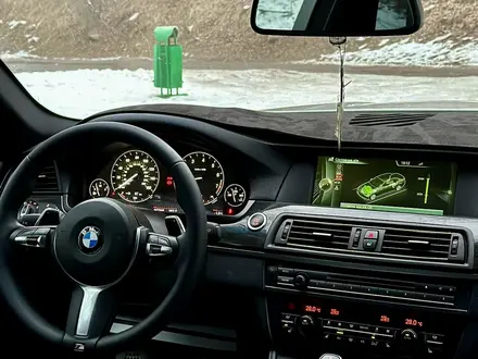 BMW 550 2014 года за 18 000 000 тг. в Алматы – фото 27