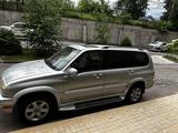 Suzuki XL7 2002 годаүшін4 200 000 тг. в Алматы – фото 2