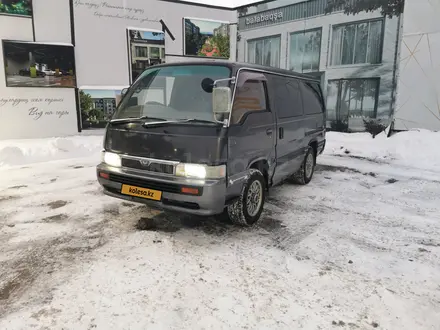 Nissan Caravan 1995 года за 2 550 000 тг. в Алматы