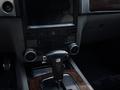 Volkswagen Touareg 2005 годаүшін3 500 000 тг. в Алматы – фото 18