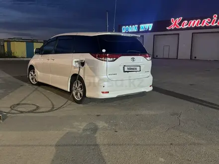 Toyota Estima 2010 года за 4 700 000 тг. в Атырау