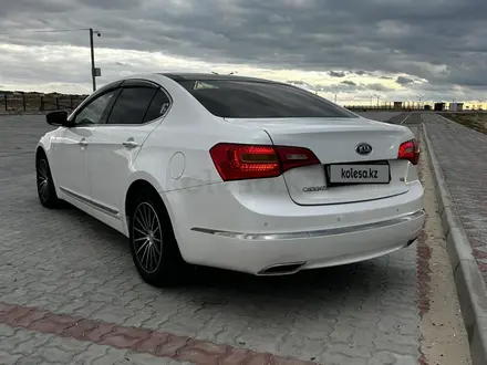 Kia Cadenza 2012 года за 7 500 000 тг. в Актау – фото 3