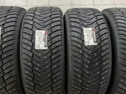 Yokohama IceGuard Stud IG65 285/45 R22 за 350 000 тг. в Талдыкорган