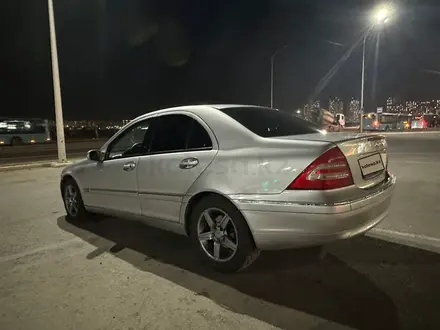 Mercedes-Benz C 240 2000 года за 2 500 000 тг. в Астана – фото 9