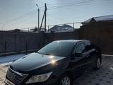 Toyota Camry 2013 года за 10 500 000 тг. в Тараз – фото 2