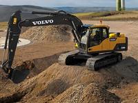 Volvo  Гусеничный экскаватор Volvo EC 250 DL 2012 года за 25 000 000 тг. в Астана