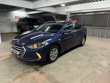 Hyundai Elantra 2017 года за 7 850 000 тг. в Алматы