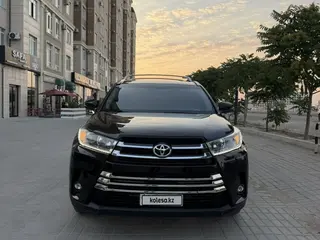 Toyota Highlander, 2016