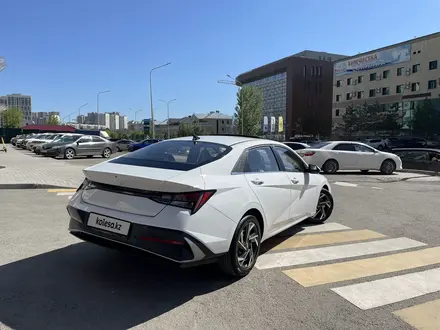 Hyundai Elantra 2024 годаүшін8 900 000 тг. в Астана – фото 3