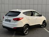 Hyundai Tucson 2014 года за 7 090 000 тг. в Шымкент – фото 3