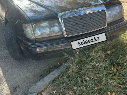 Mercedes-Benz E 200 1991 года за 1 000 000 тг. в Кентау – фото 3