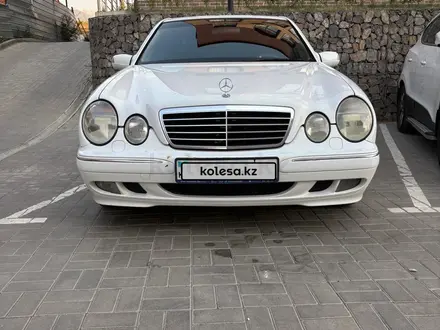 Mercedes-Benz E 320 2001 года за 6 200 000 тг. в Алматы