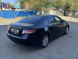 Toyota Camry 2010 года за 6 300 000 тг. в Актобе – фото 3