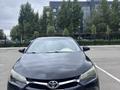 Toyota Camry 2016 года за 6 300 000 тг. в Уральск – фото 2