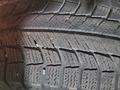 Диски оригинальные на Mitsubishi Pajero с зимними шинами Michelin за 270 000 тг. в Алматы – фото 2