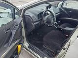 Toyota Corolla Verso 2004 годаfor4 000 000 тг. в Павлодар – фото 5