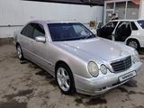 Mercedes-Benz E 320 2001 года за 4 000 000 тг. в Шымкент – фото 4